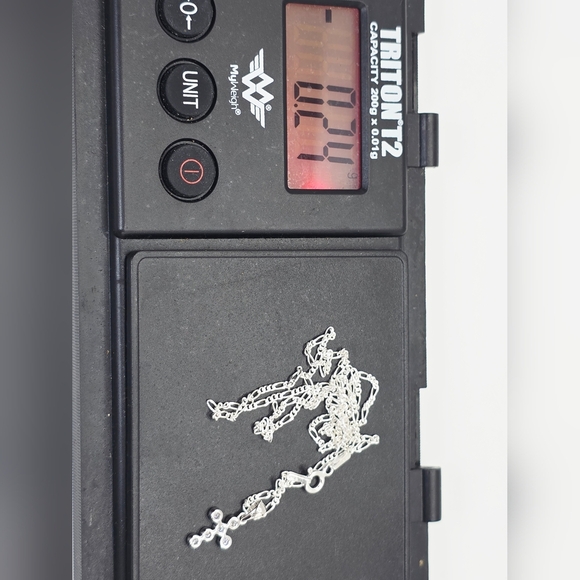 Dainty Moissanite S925 Solid Silver Cross Pendant Necklace - Picture 6 of 8